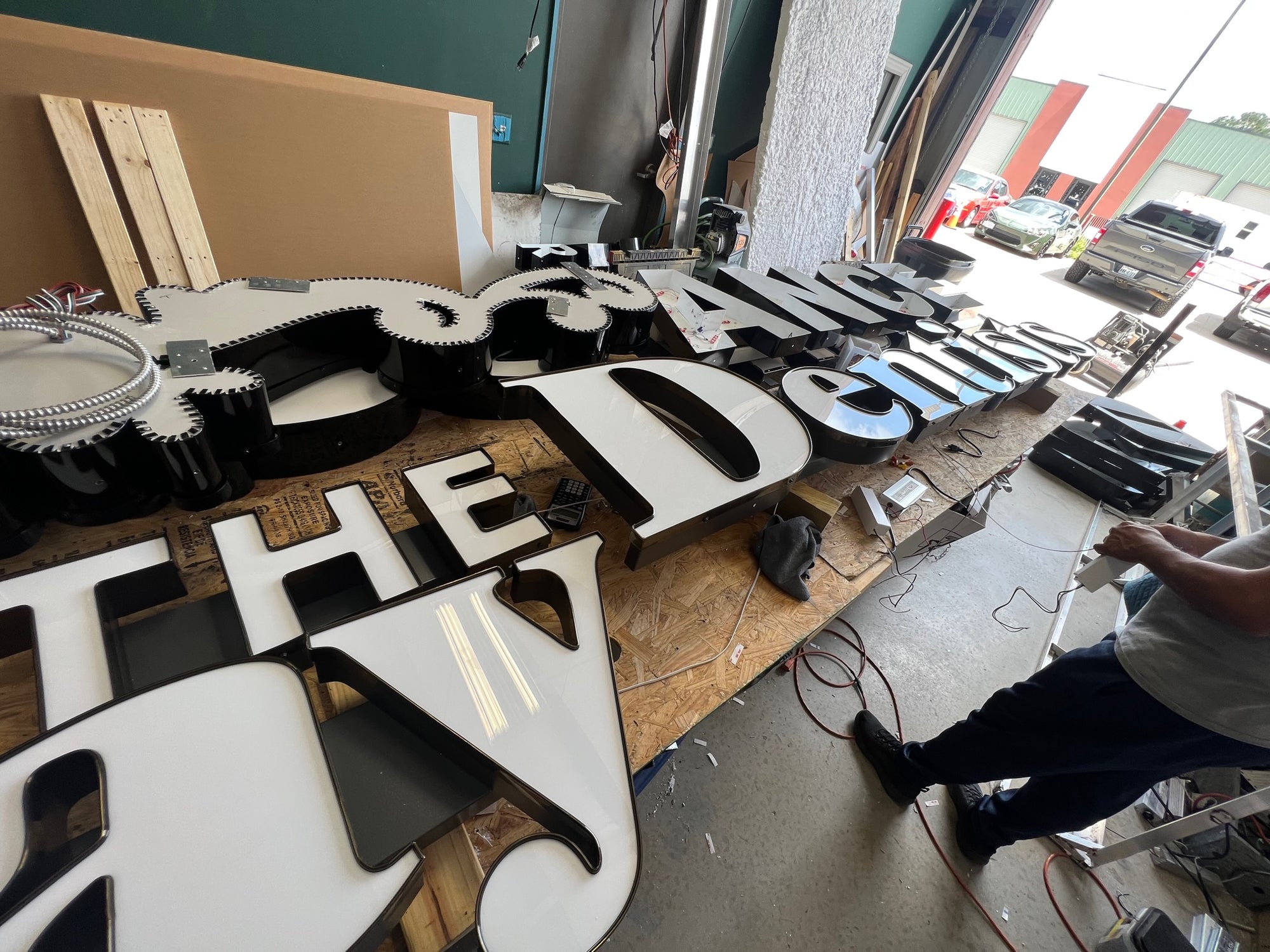 Why Do Signs Matter - Signs by G: Commercial Signage Manufacturer ...